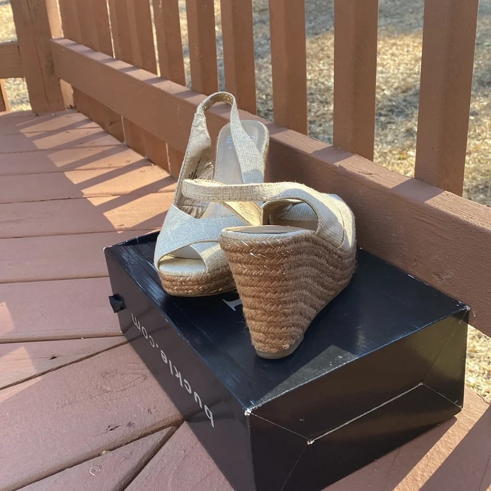 Wedges - Picture 3 of 6